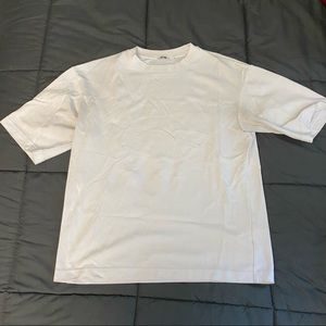 Uniqlo Oversized Airism White Tee (Small)